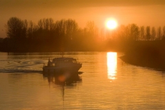 Een wintervaartocht over de Gelderse IJssel met de Tijgerhaai het redactieschip van de Waterkampioen